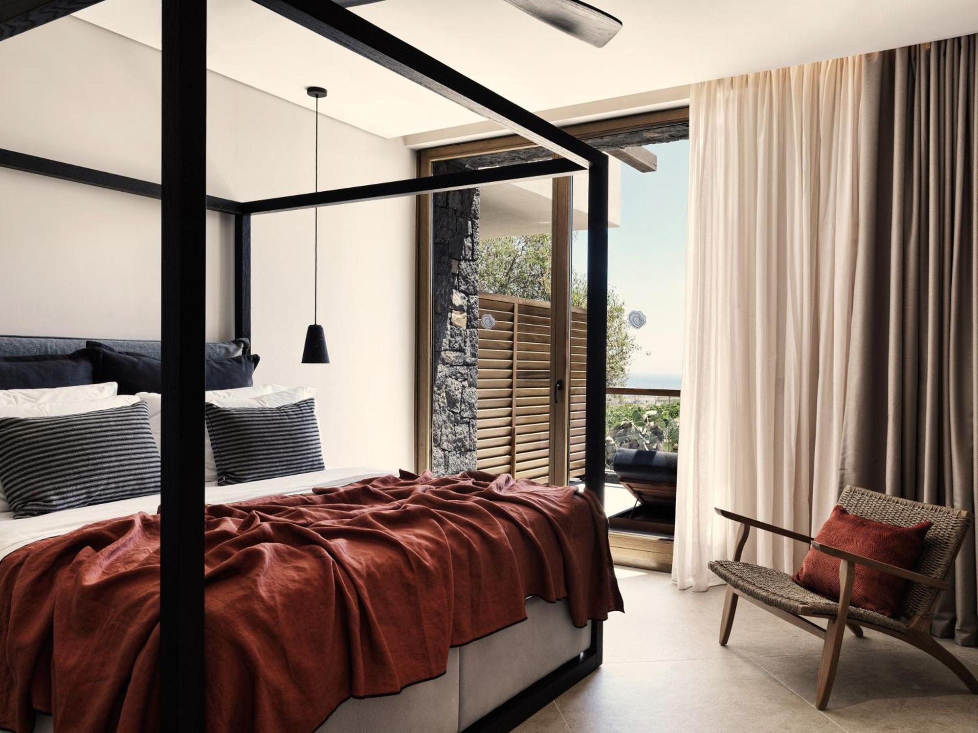 Magma Resort Santorini, In The Unbound Collection By Hyatt Vourvoúlos Esterno foto